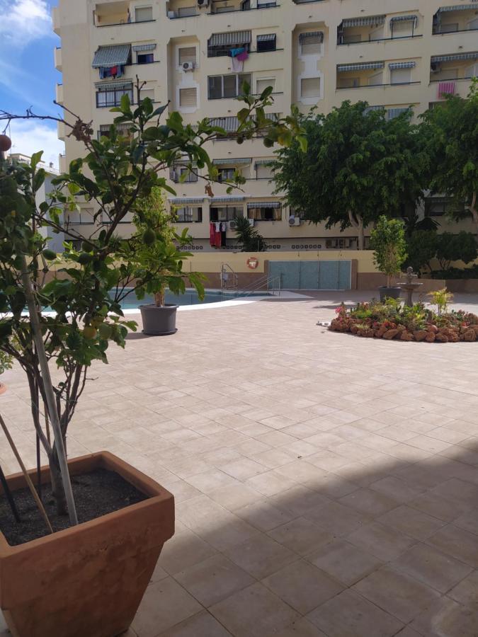 Ver621 - Estudio Con Vistas Al Mar, Wifi, Piscina, Centro A 100 Metros, Playa A 600 Metros Apartment Torremolinos Exterior photo